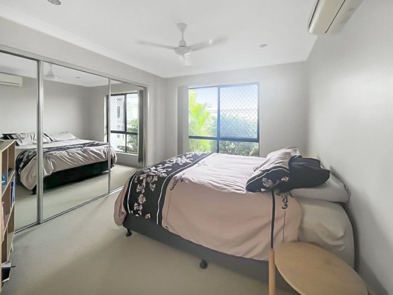 9B Lemon Grove, Bowen QLD 4805