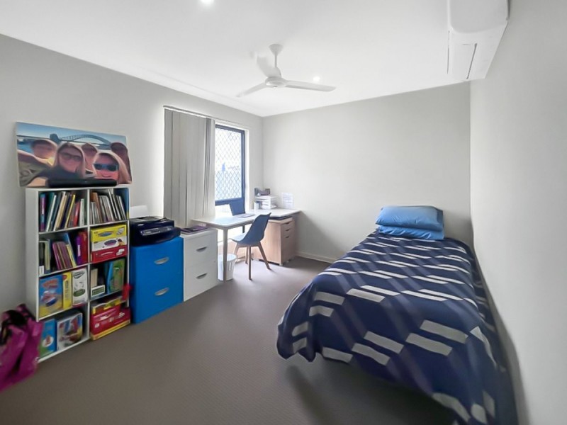 9B Lemon Grove, Bowen QLD 4805