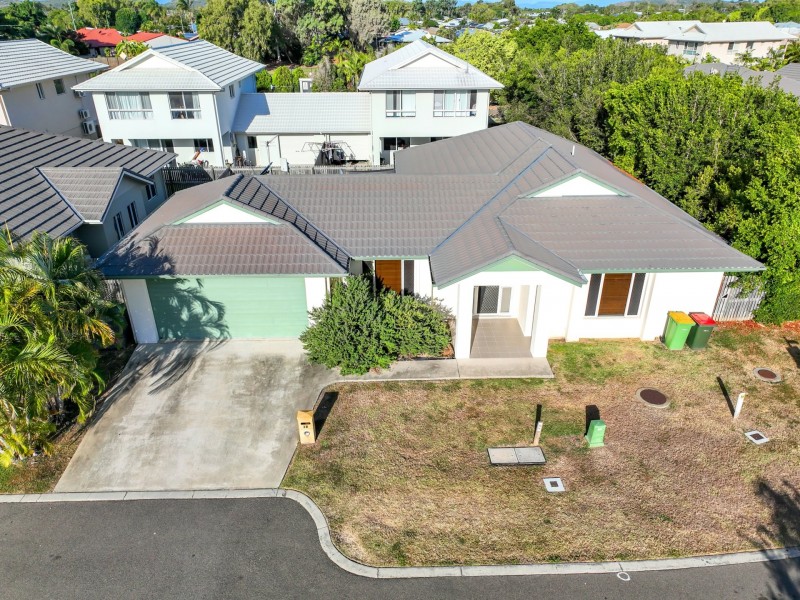 30 Seabreeze Crescent, Bowen QLD 4805