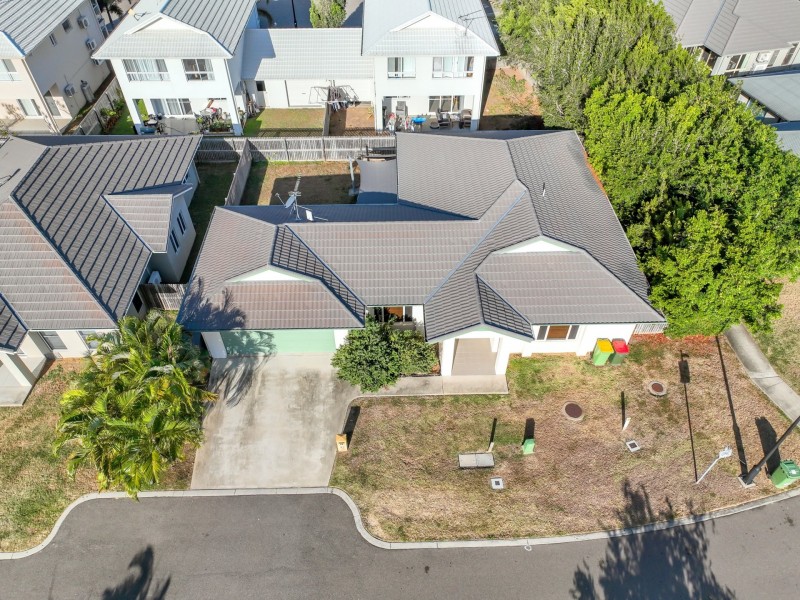 30 Seabreeze Crescent, Bowen QLD 4805