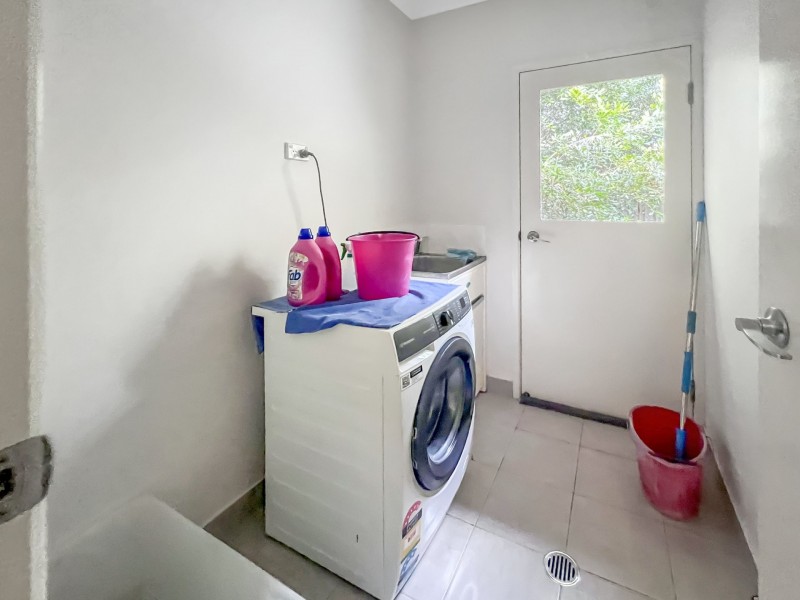 30 Seabreeze Crescent, Bowen QLD 4805