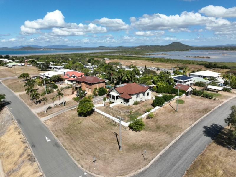 29 Mitchell Street, Bowen QLD 4805