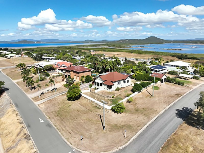 29 Mitchell Street, Bowen QLD 4805