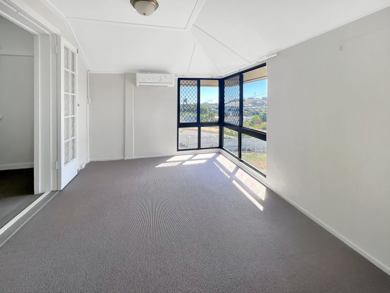 29 Mitchell Street, Bowen QLD 4805