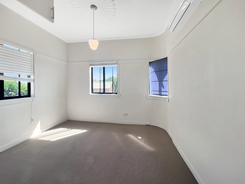 29 Mitchell Street, Bowen QLD 4805