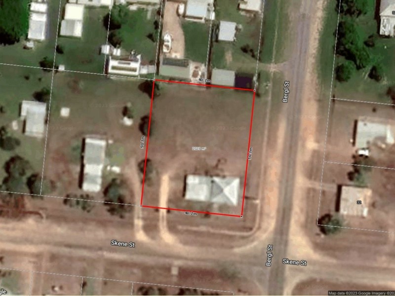 37 Bergl Street, Bowen QLD 4805