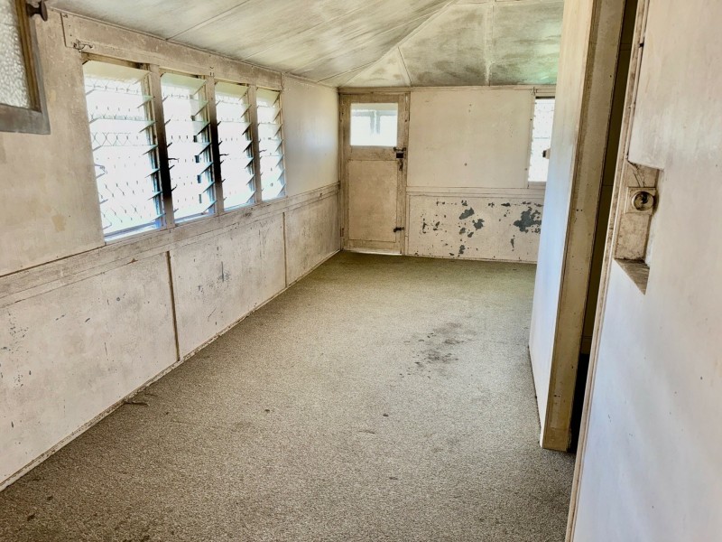 37 Bergl Street, Bowen QLD 4805