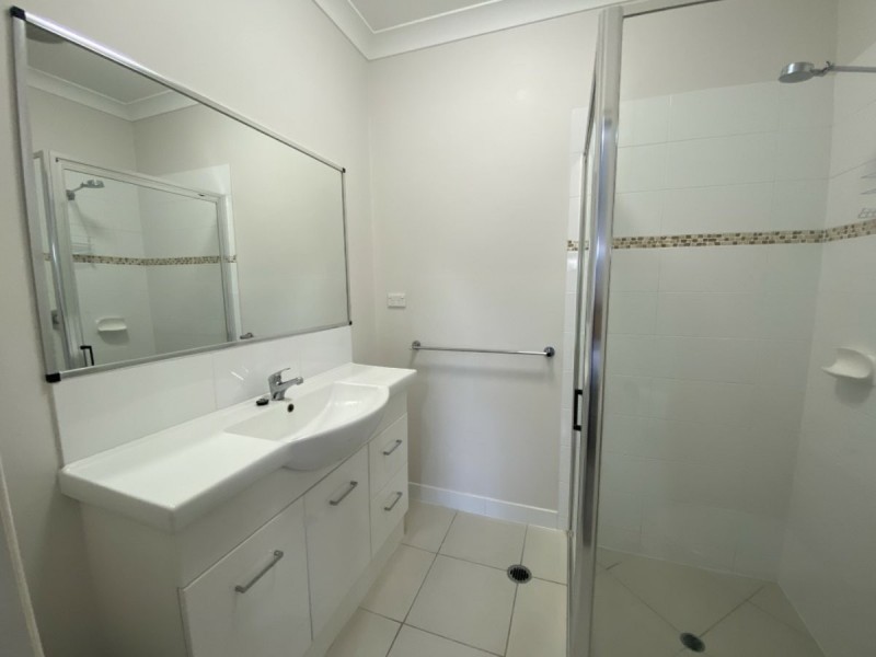 32 Seabreeze Crescent, Bowen QLD 4805