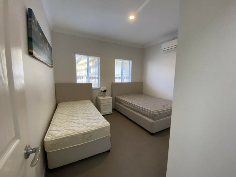 32 Seabreeze Crescent, Bowen QLD 4805