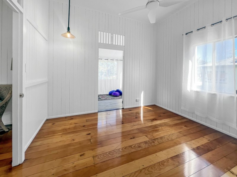 86 Herbert Street, Bowen QLD 4805