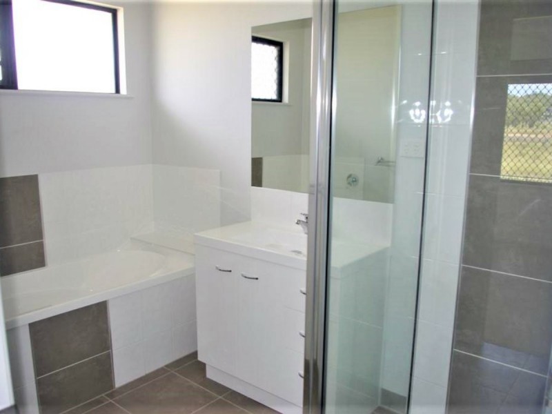 48 Scenic Crescent, Bowen QLD 4805