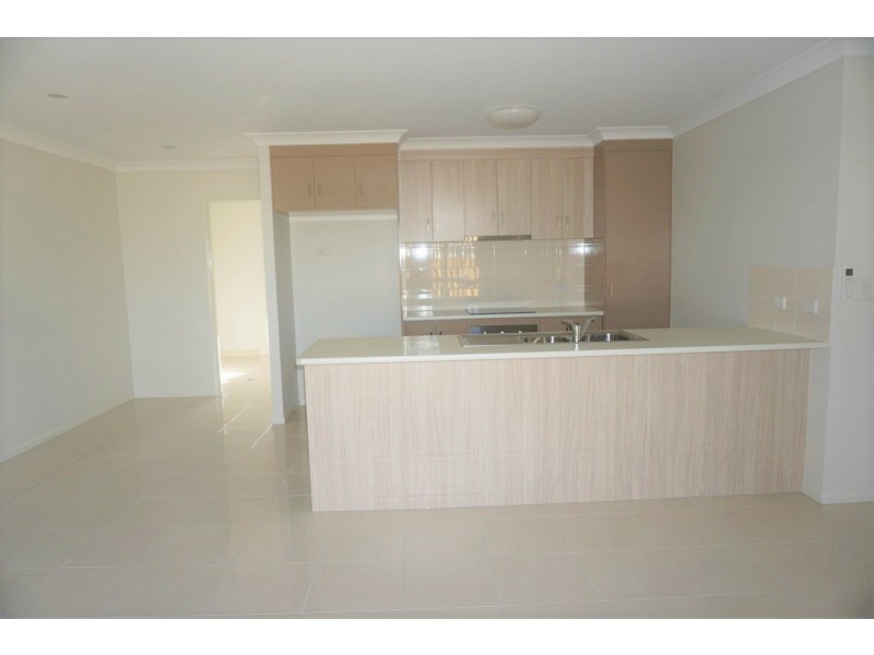 20 Hamilton Street, Bowen QLD 4805