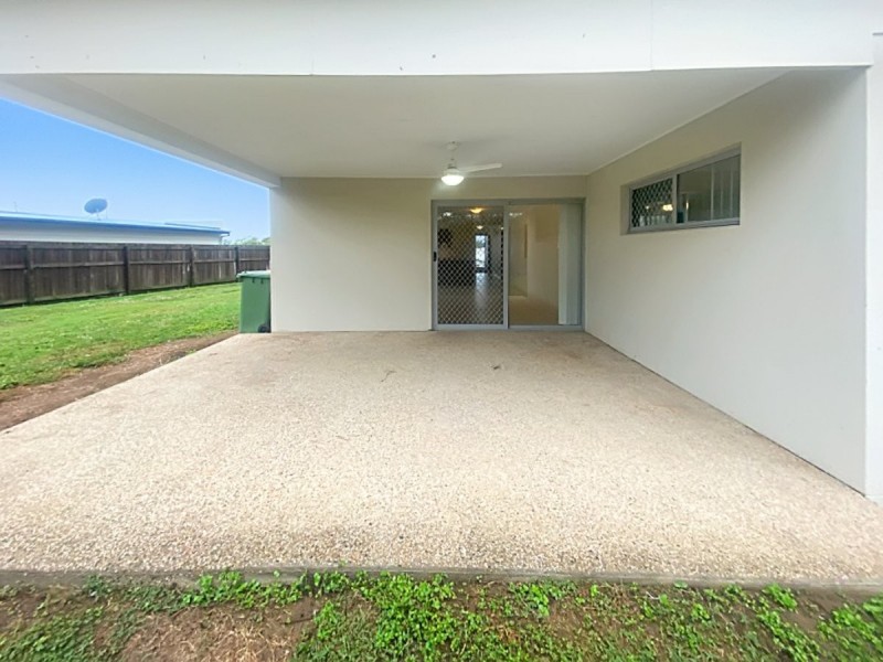 23 Sapphire Crescent, Bowen QLD 4805