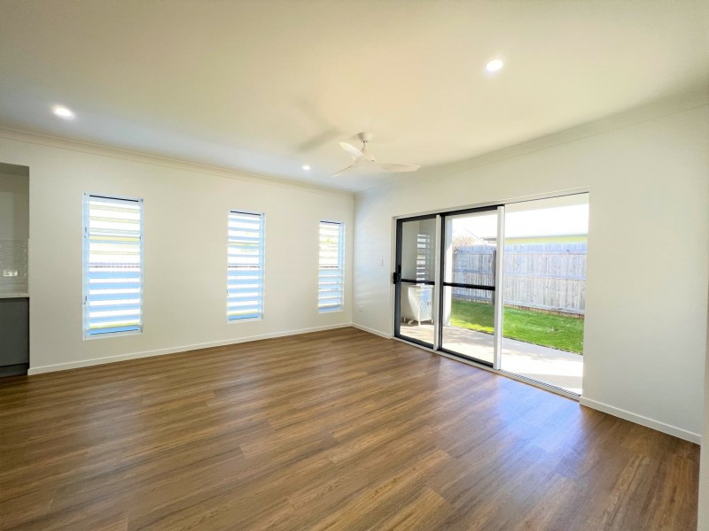 9 Crofton Street, Bowen QLD 4805