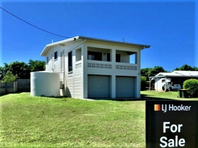 12 Wentworth St, Bowen QLD 4805