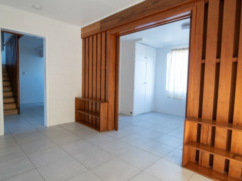 12 Wentworth St, Bowen QLD 4805