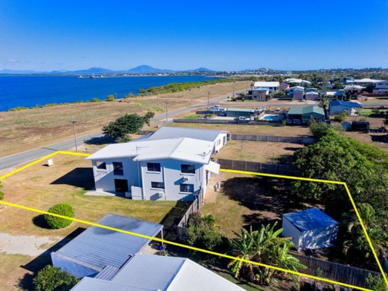 12 Wentworth St, Bowen QLD 4805