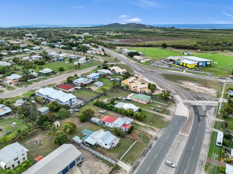 8 Powell Street, Bowen QLD 4805