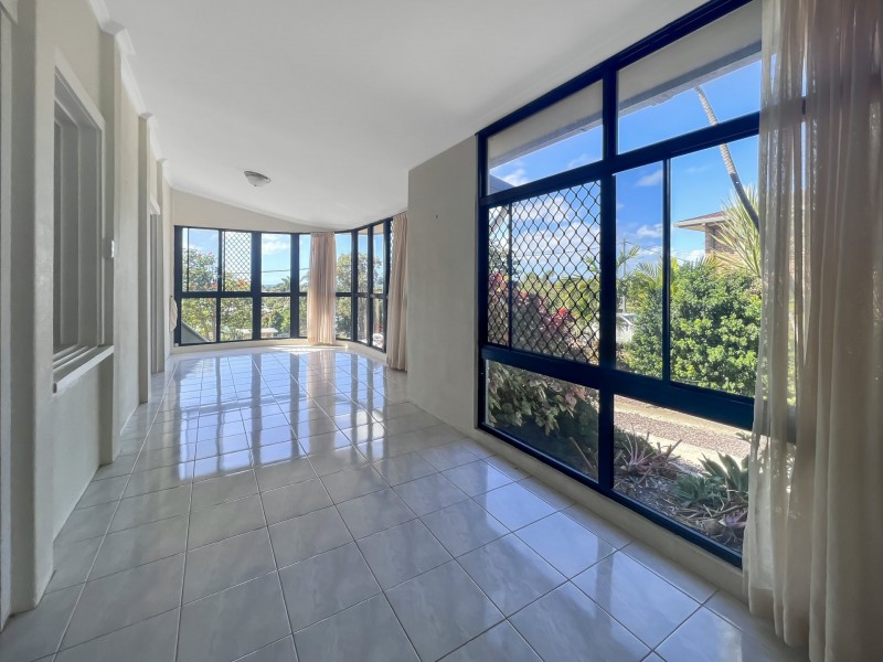 29 Mitchell Street, Bowen QLD 4805