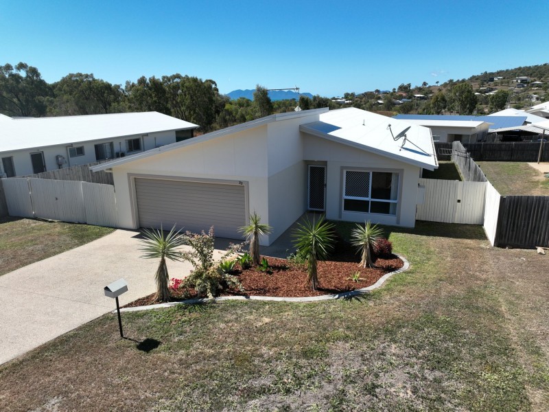 22 Sapphire Crescent, Bowen QLD 4805