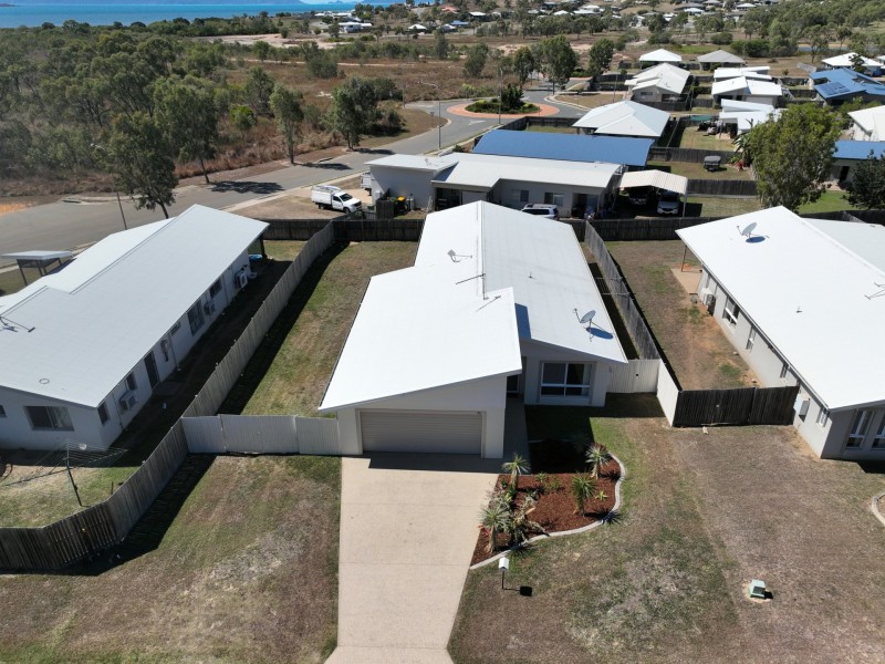 22 Sapphire Crescent, Bowen QLD 4805