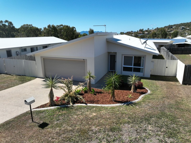 22 Sapphire Crescent, Bowen QLD 4805
