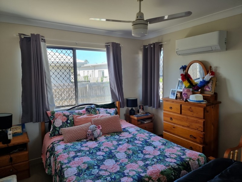 1 Sapphire Crescent, Bowen QLD 4805