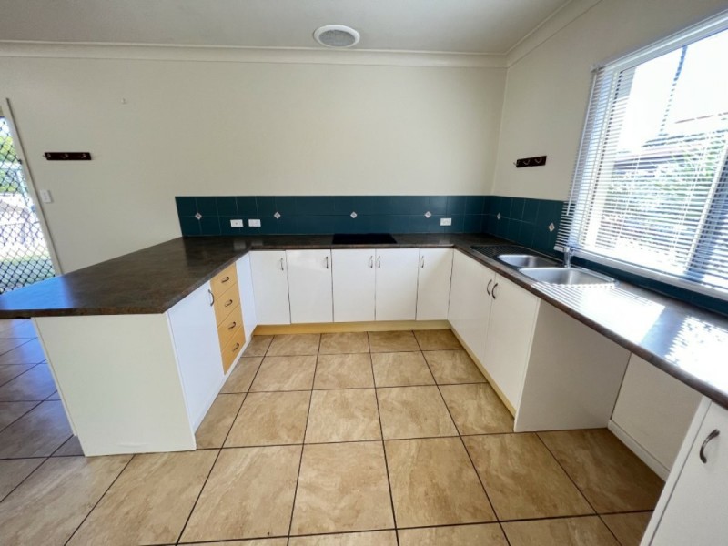 46 Creek Street, Bowen QLD 4805