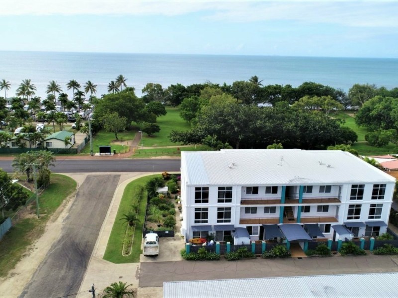 Unit 2, 89 Horseshoe Bay Road, Bowen QLD 4805