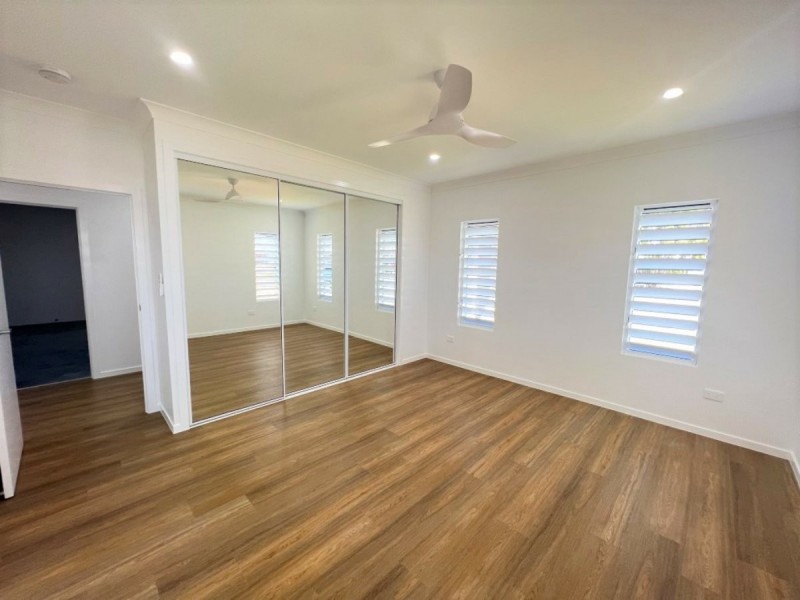 14 Cowrie Street, Bowen QLD 4805