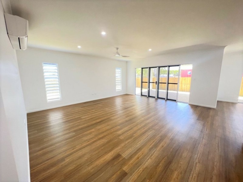 14 Cowrie Street, Bowen QLD 4805