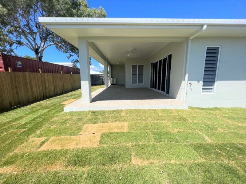 14 Cowrie Street, Bowen QLD 4805