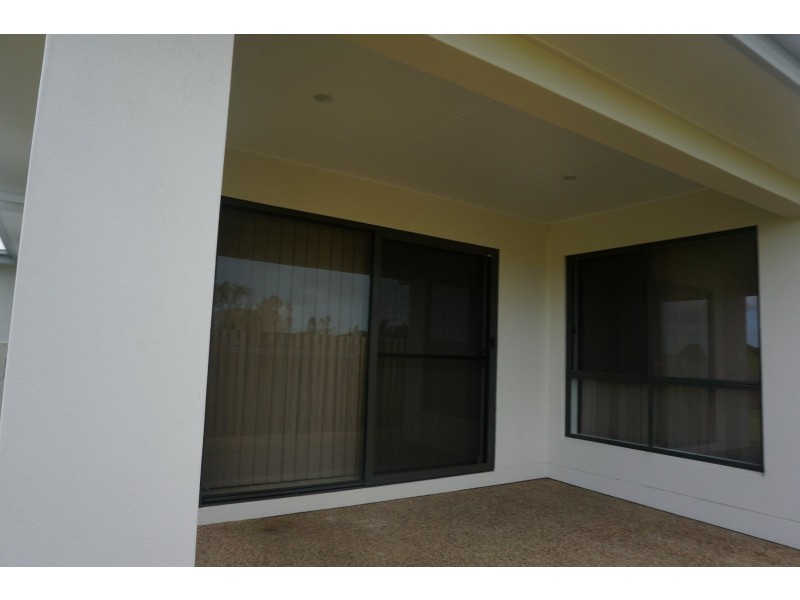 19 Duke Street, Bowen QLD 4805