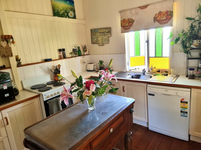 78 Herbert Street, Bowen QLD 4805