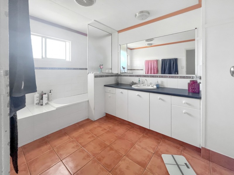 136 Mt Nutt Road, Bowen QLD 4805