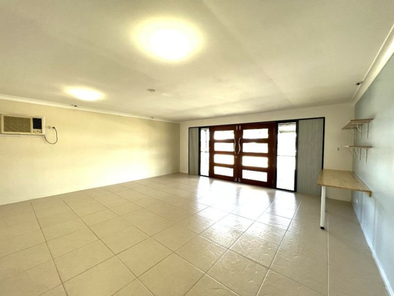 24 Matthews Street, Bowen QLD 4805