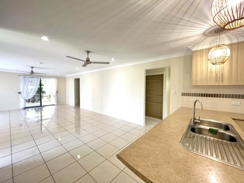 24 Matthews Street, Bowen QLD 4805