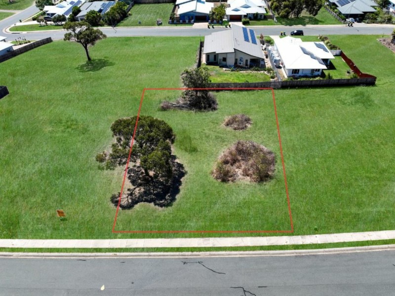 9 Seacove Crescent, Bowen QLD 4805