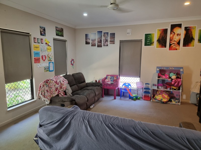 1 Third Close, Bowen QLD 4805