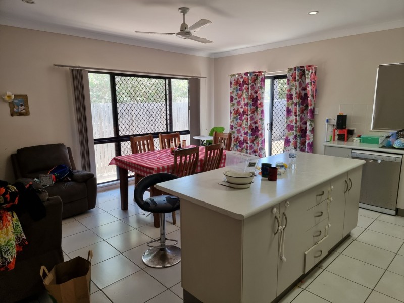 1 Third Close, Bowen QLD 4805