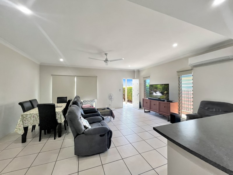 Unit 6/1 Murroona Road, Bowen QLD 4805