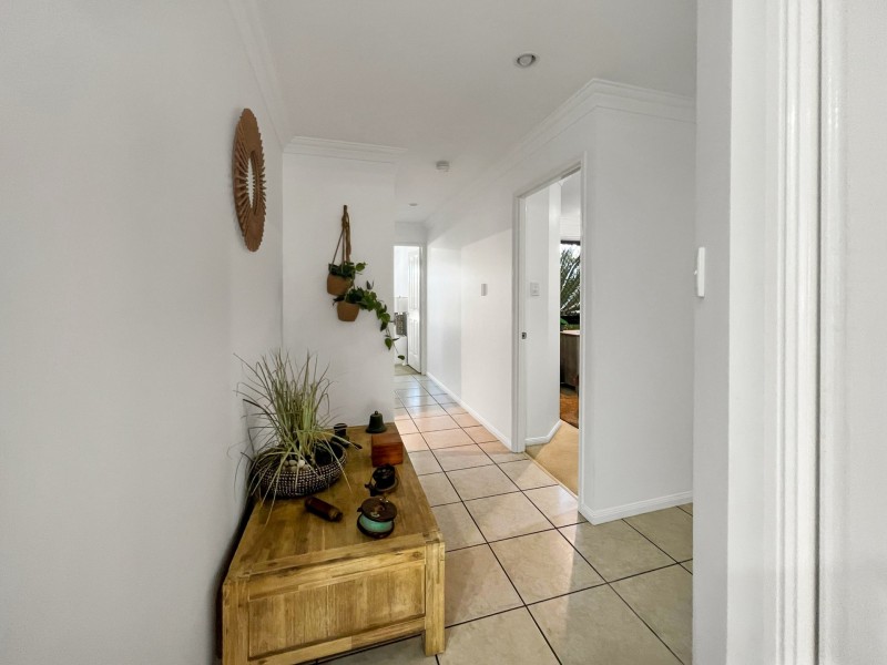 142 Ocean View Drive, Bowen QLD 4805