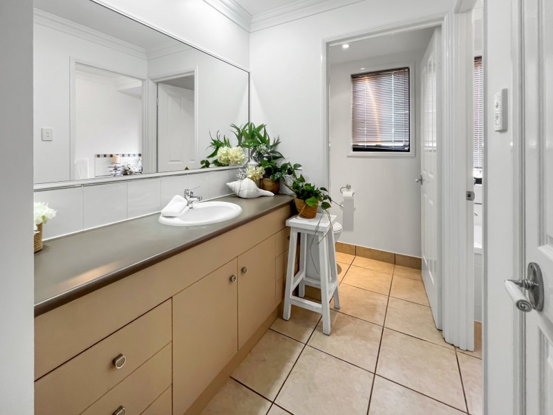 142 Ocean View Drive, Bowen QLD 4805