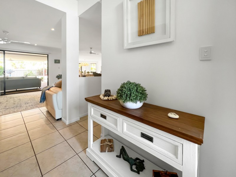 142 Ocean View Drive, Bowen QLD 4805