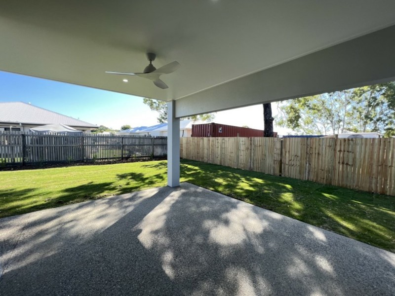11 Crofton Street, Bowen QLD 4805