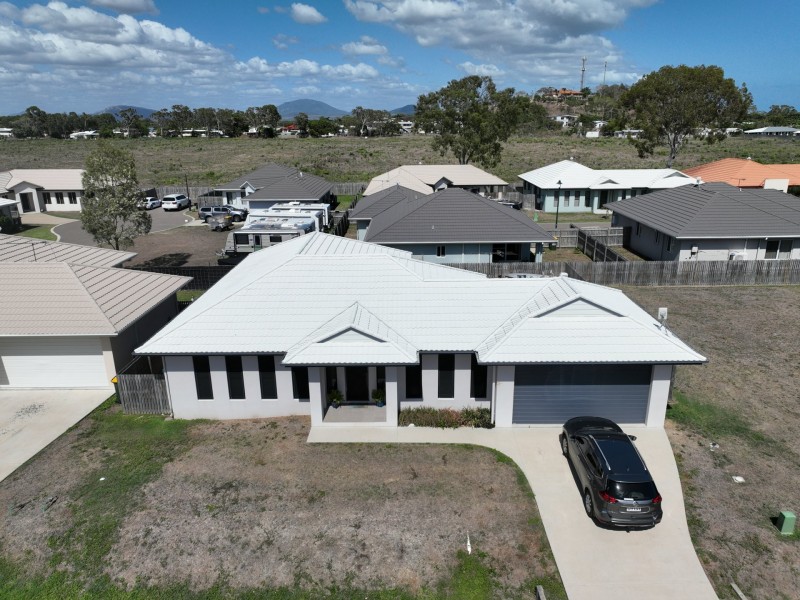 15 Pacific Drive, Bowen QLD 4805