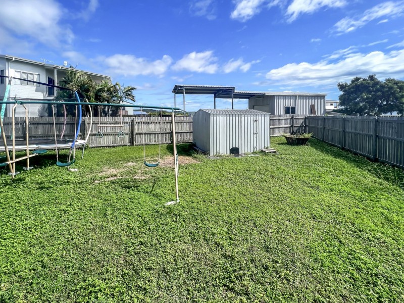 143 Oceanview Drive, Bowen QLD 4805