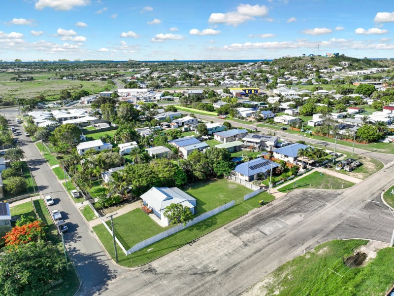 2 Belgravia Road, Bowen QLD 4805