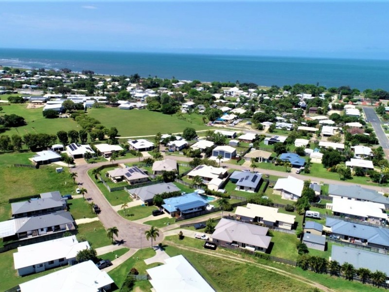 14 Lucinda Place, Bowen QLD 4805