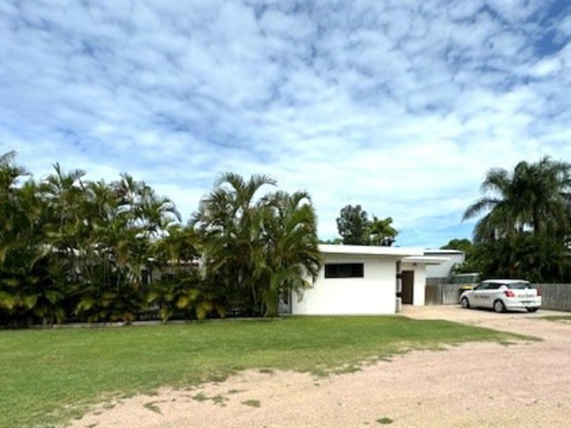 57 Horseshoe Bay Road, Bowen QLD 4805